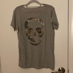 Tunisian Skull Camo Strass Raw Edge V neck top